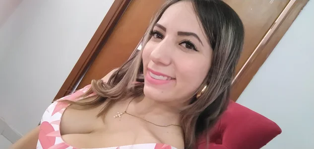 CholeBellini Public Pic