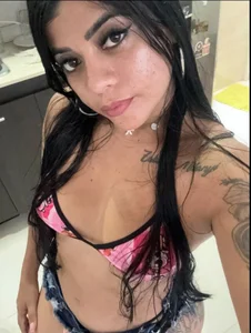 Short Hot by Solanyi 🔥 od SolanyiVera  3 snímek