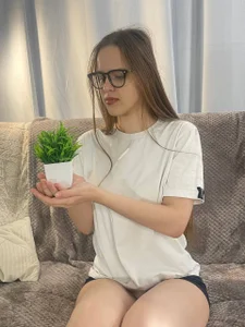 BreeQuan my little sweet bush🌿 사진 2