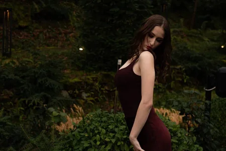 VickieKush My red dress Immagine  3