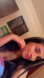 lizz23 Public Pic