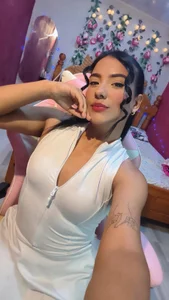 Coral0403 🥰 Pic 9