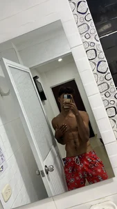 XXXVainillA: Public ( 4 фото)