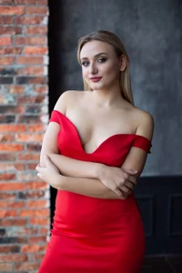Red dress❤️ od InDiva  3 snímek