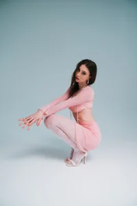 VeronicaVances Power in Lace Immagine  2