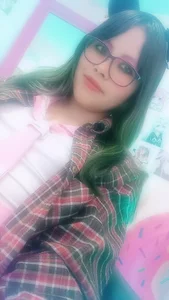 MidoriQuiinn SchoolGirl Kitty ♥ Pic