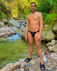 Roderick_lebrons XXX nøgenfoto 9