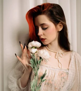 Orianna_Kokkinos White Pic