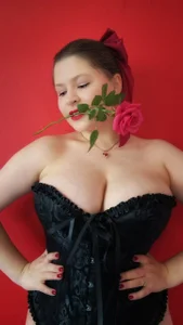 TinniAngel Roses Day Pic 3