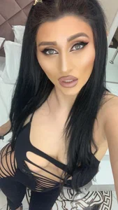 Kylie_Charm Public Foto