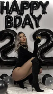 Elliblue Bday Queen صورة واحدة|Elliblue Bday Queen صورتان|Elliblue Bday Queen  7 صور|Elliblue Bday Queen  7 صورة