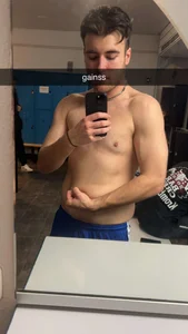 KinkyLovePublic Public Gambar