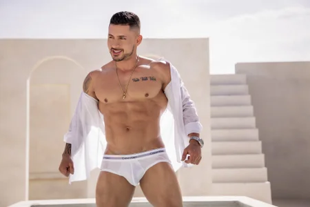 santi_aesthetic: Public ( 3 фото)