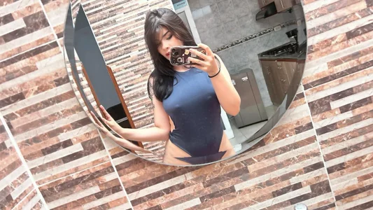Lisharperx Public Pic 4