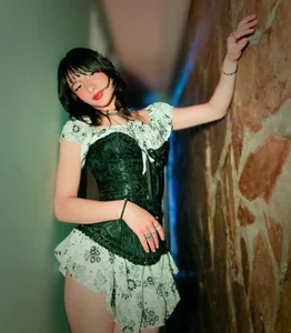 Danny_Face Do you like my sexy dress? 🔥👗 Billede 8