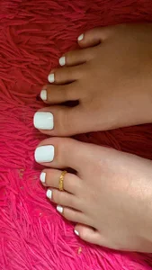 SarayRoyse feet slika