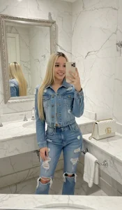 Just Me de kimberlyReyes_  5 Imagens