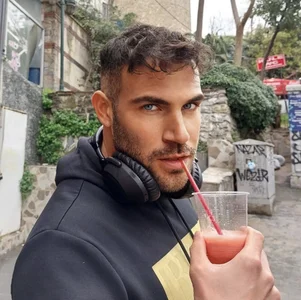 alpha-hunkのPublicの 4枚の写真