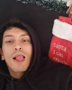 hardaftercum Public Foto 2