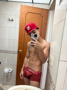 _TaylorBlack Boy fitness for U Hình 9