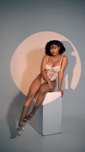 ohrianagibson I'll be your poodle 🐩💫 Pic 5