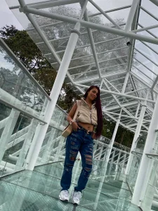 Isabella_tacher Public รูป  3