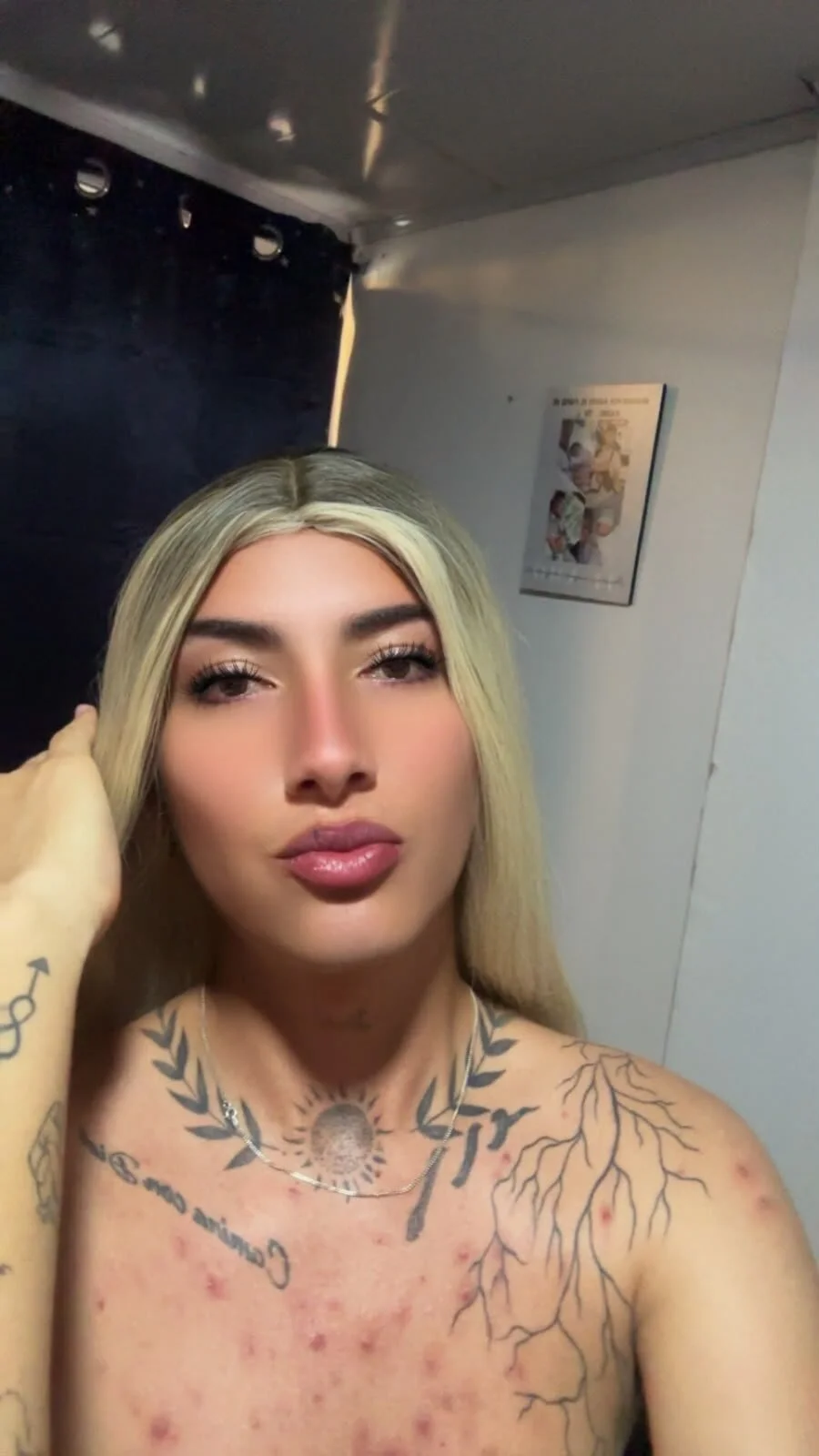 EmilyZaennz Populært bilde 1200