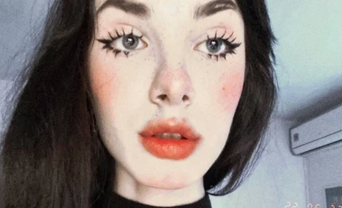 Alice__Aris Public Pic 5