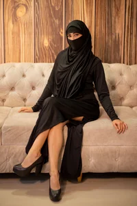 DinaNoor Arab looks, dangerous intentions✨🖤 Pic 3
