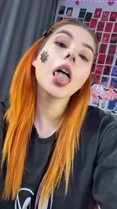 ulya1smitt Your personal vampire 사진 7