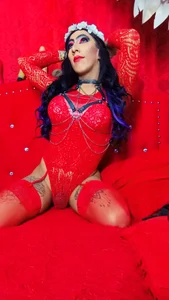 camila_hot_dirty hot red Pic 2