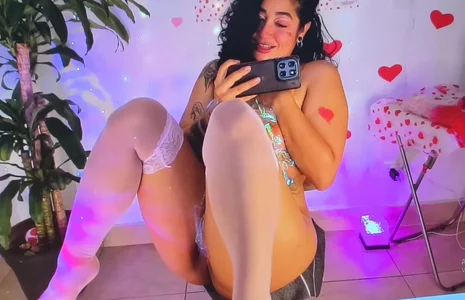 _kat_1995 wants to be my valentine Immagine 