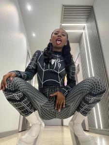 GabrielaLugo Between Threads and Moans Pic 4