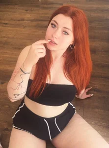 HottieLinaa ❤️💋 Pic 2
