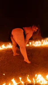 EYMI_TOMSOM Eymi on Fire🔥💥 Foto 5