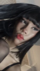 LaraDemonn Public Bilde 4