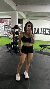 Zdjęcia AlyssaRay YOUR FIT GIRL🖤: 