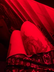 Party 🕷️☠️🖤🕸️🩸 od Nocturnapsy  2 snímek