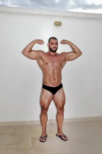 PowerDMuscles XXX nøgenfoto 1