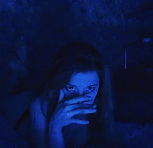 FoxyDemureの<3の 2枚の写真