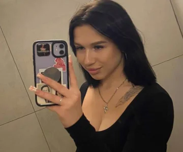 DennaLoveh Public Foto 3