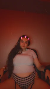 busteebetty Public Pic 2