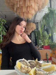 Public od NikaNeko  5 snímek