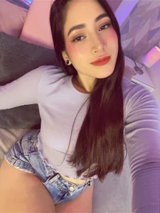 Hana-ParkerPublic Bild 3