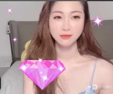 wuyueaini 直播日常 Immagine  4