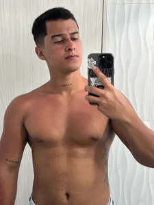 Marcus' Body🔥 de hot69temptation_  3 Imagens