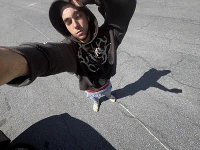 takeitforme2's photo