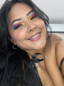 sashaoficial_ For my friends I'm the sweetest Pic 3