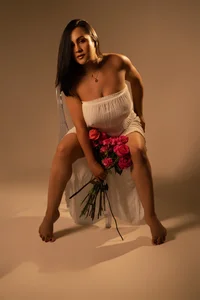 LissaBaker 𝐵𝐿𝒪𝒮𝒮𝒪𝑀🌺 Pic 2