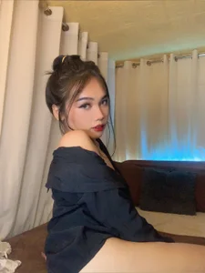 lily_browndolly Cutie Pic 2